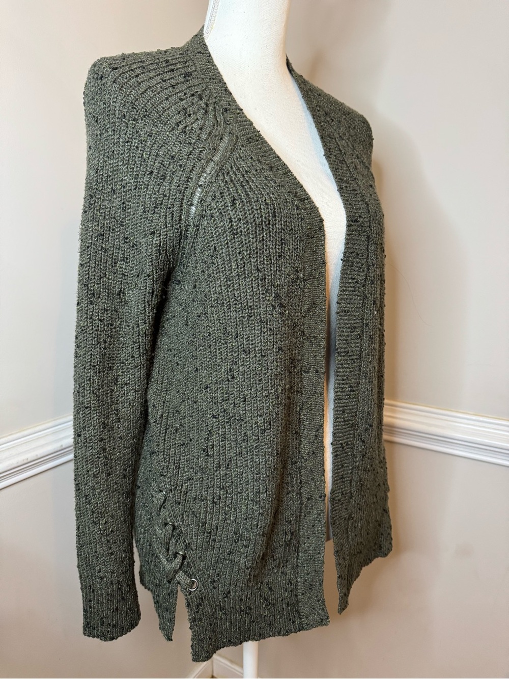 American Eagle Outfitters Olive Green Open-Front Knit Cardigan Size M